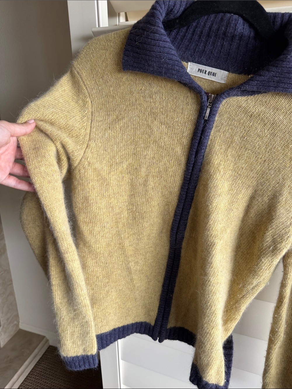 Japanese Vintage Wool Blend Zip Cardigan in Mustard with Purple Trim!๐๐๐๐ - Picture 4 of 7